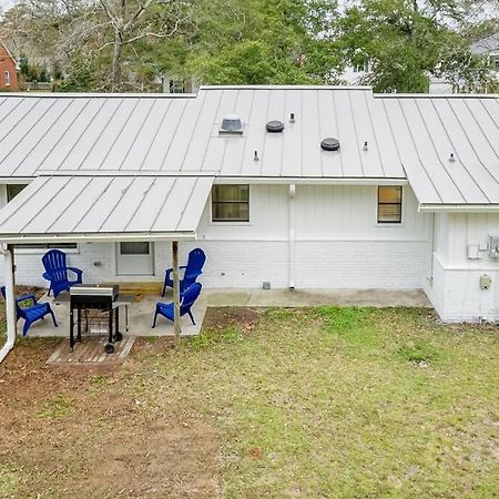 Island Joy - Newly Renovated/Walk To The Beach! Oak Island Bagian luar foto